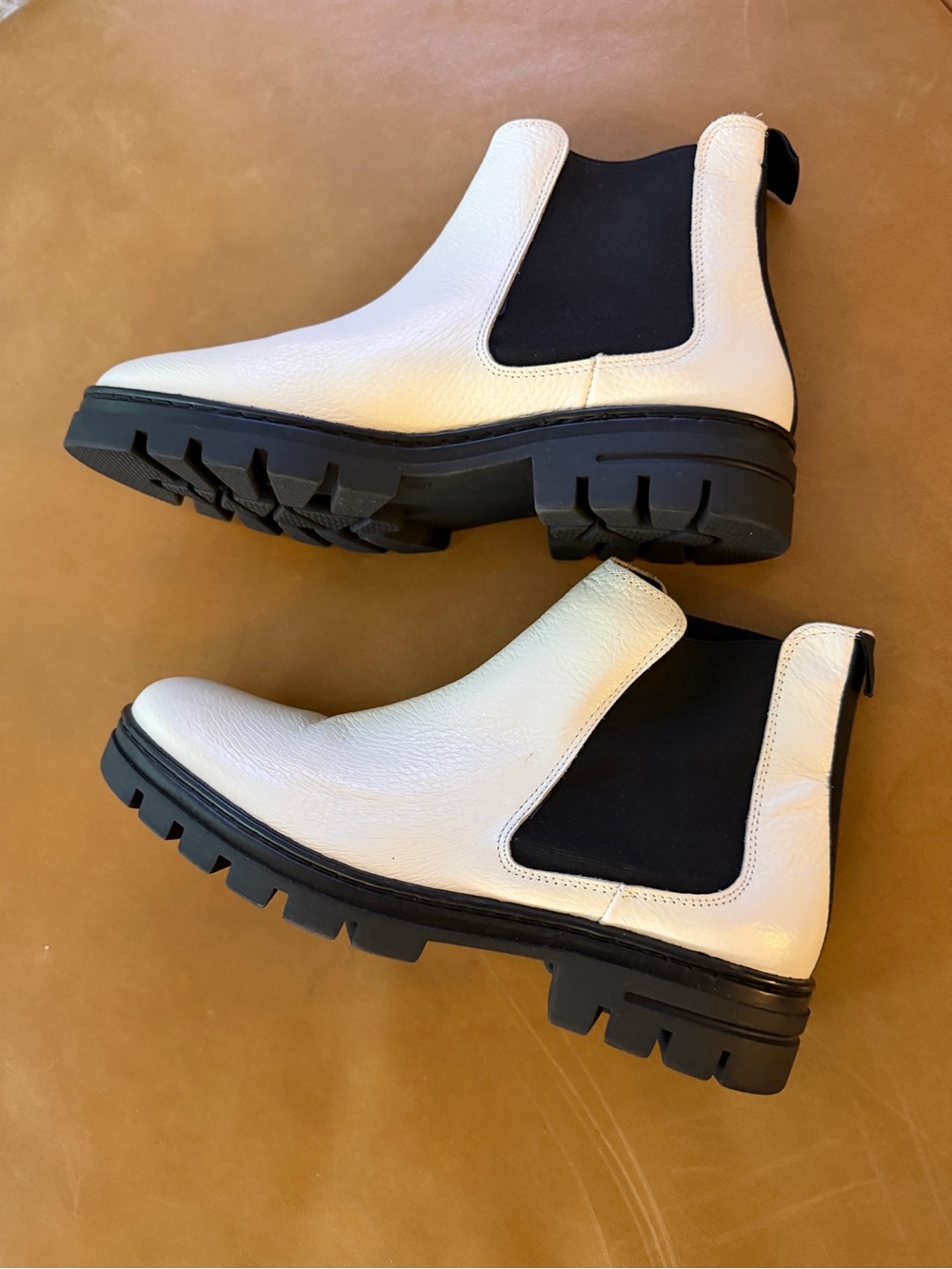 Eric Michael Chelsea Boot